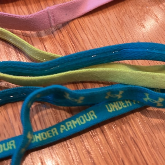 Under Armour headbands - Picture 2 of 4